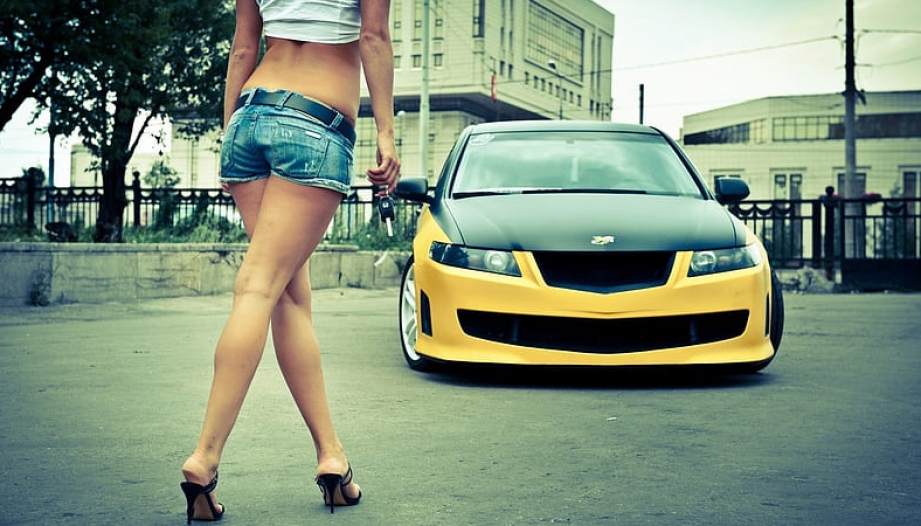 Ôn thi Lý Thuyết GPLX hạng B2: Đề số 9